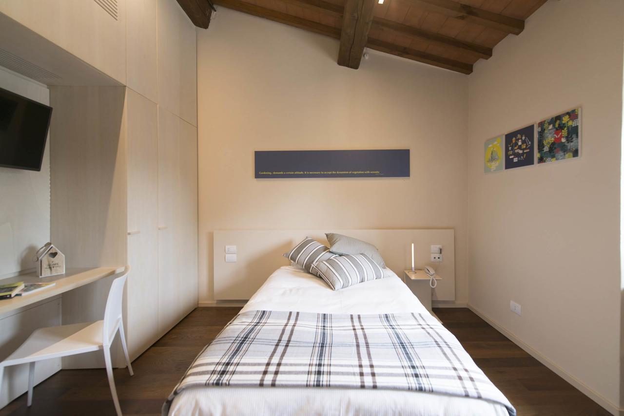 Pistoia Nursery Campus - Agriturismo In Citta ภายนอก รูปภาพ
